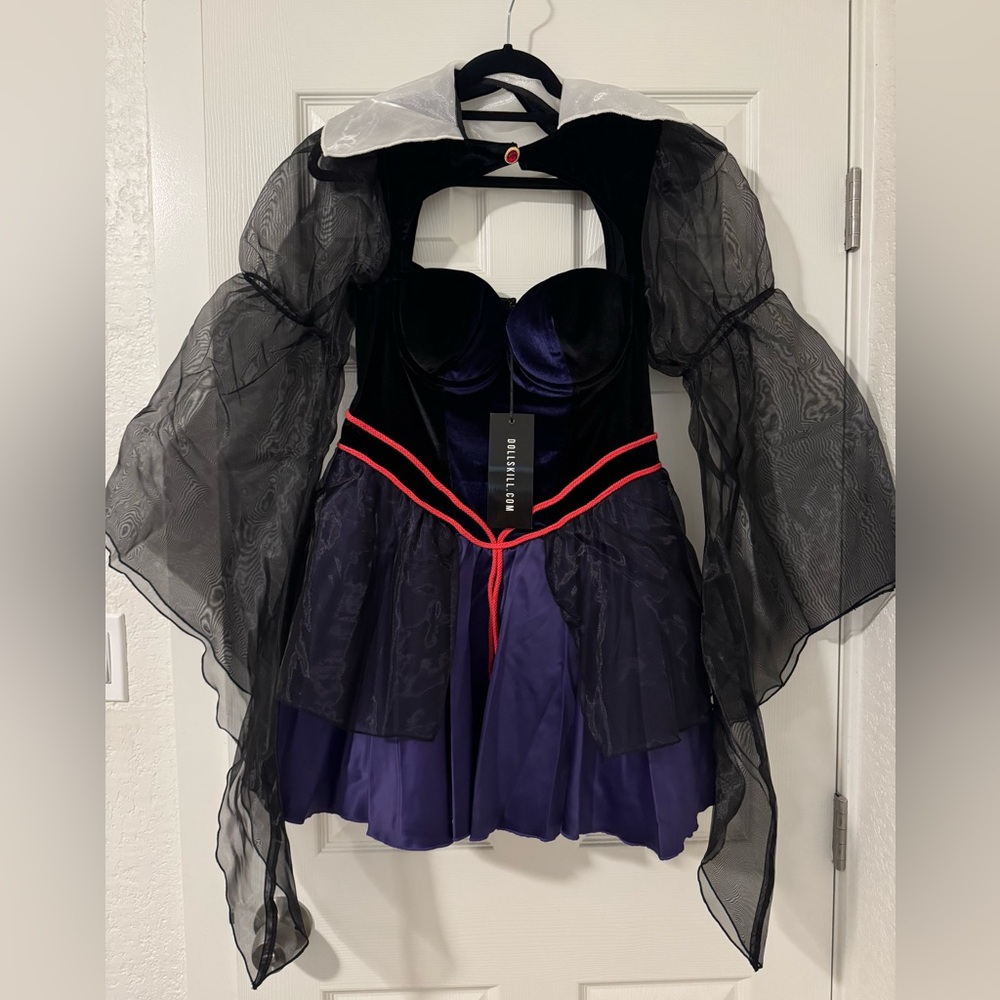 Bad Apple(Evil Queen) Halloween Costume by Dollskill